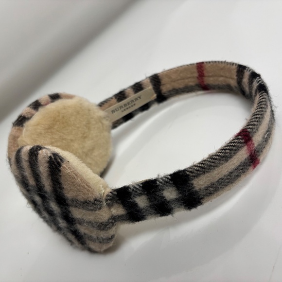 Burberry London 100% Cashmere Shearling Plaid Earmuffs - Iconic Check - Picture 11 of 11